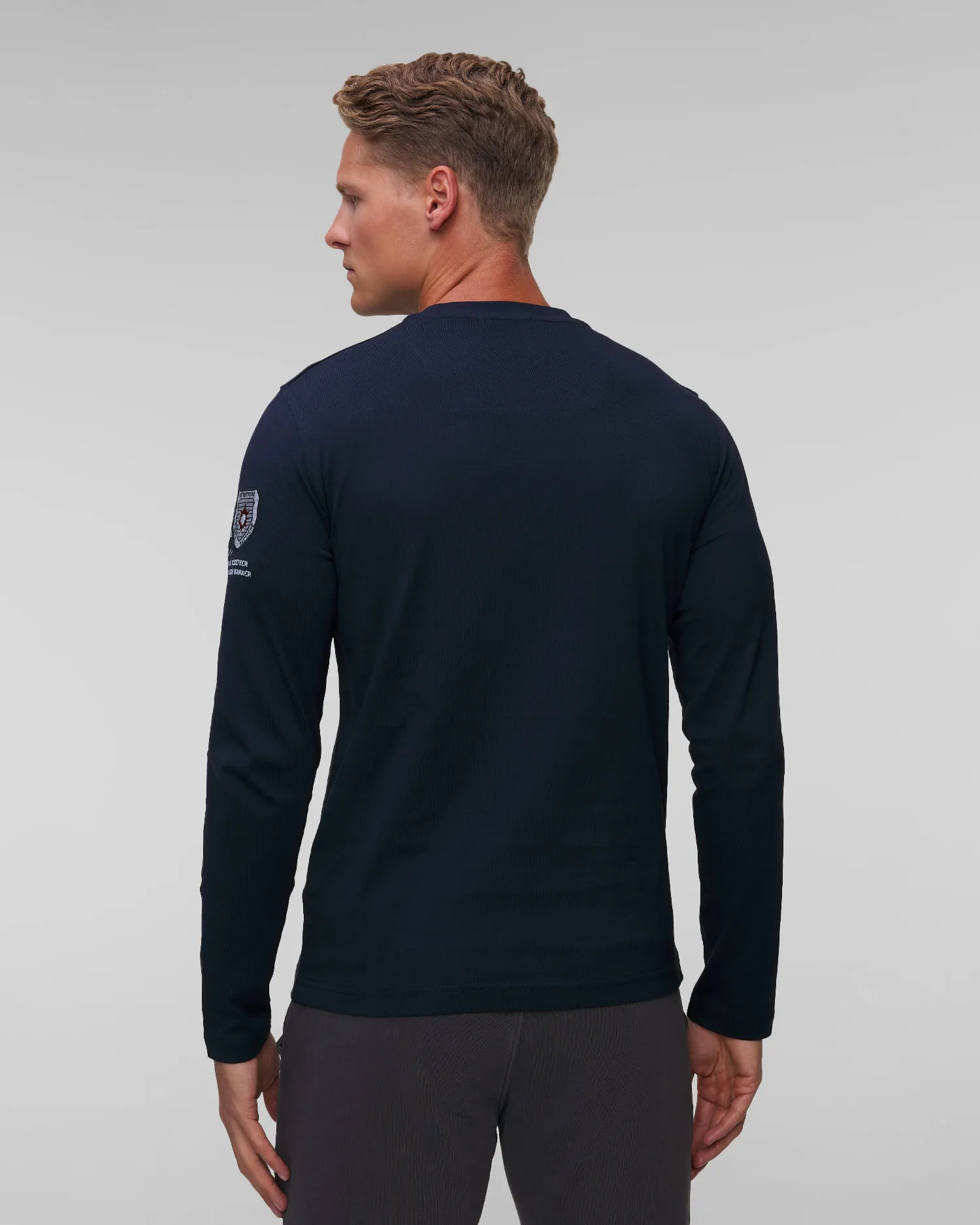 Maglietta a maniche lunghe blu scuro da uomo Aeronautica Militare 242TS2339J641-8380