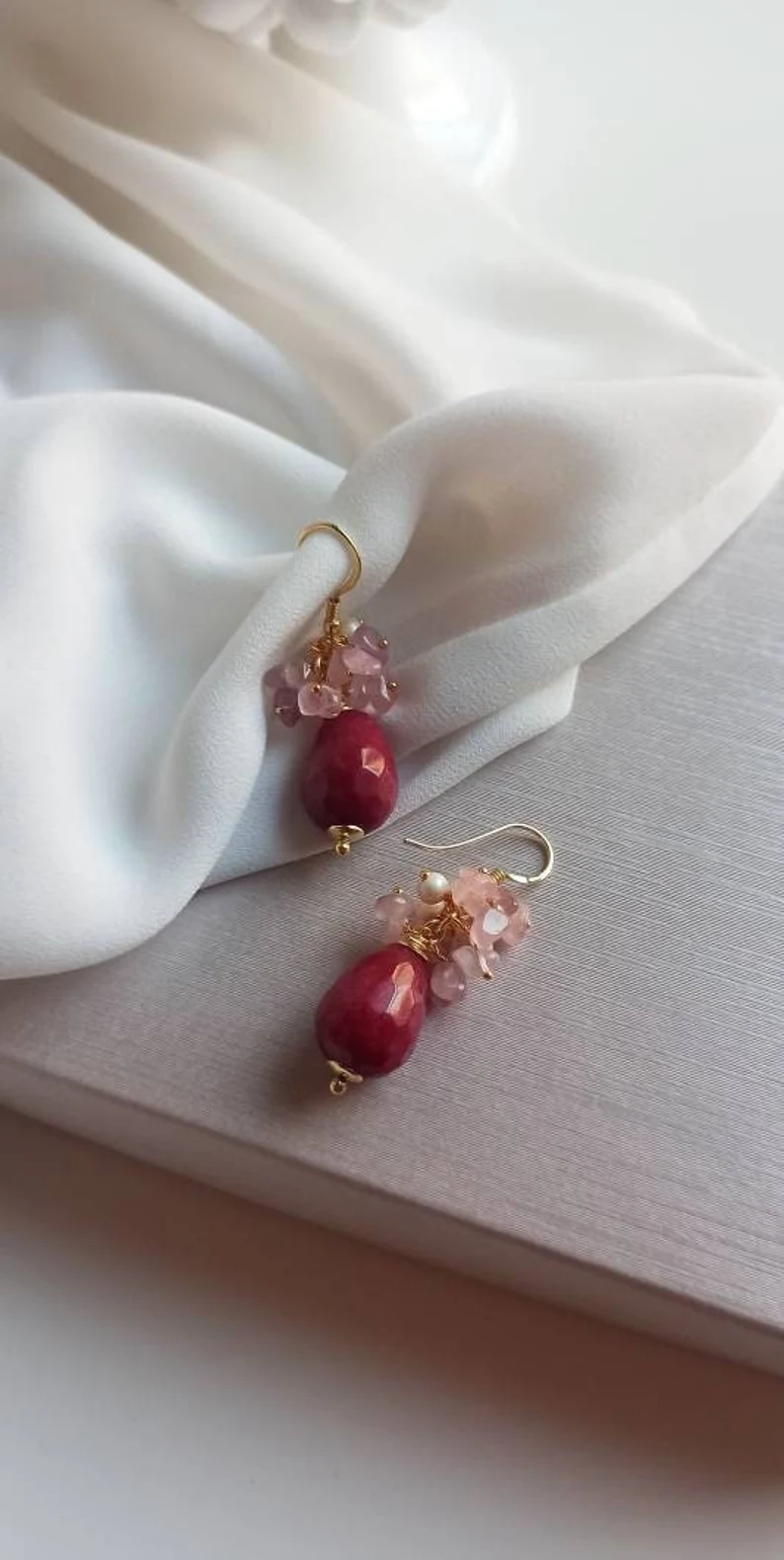 Orecchini a Goccia con Agata a Goccia Borgogna e Quarzo Rosa